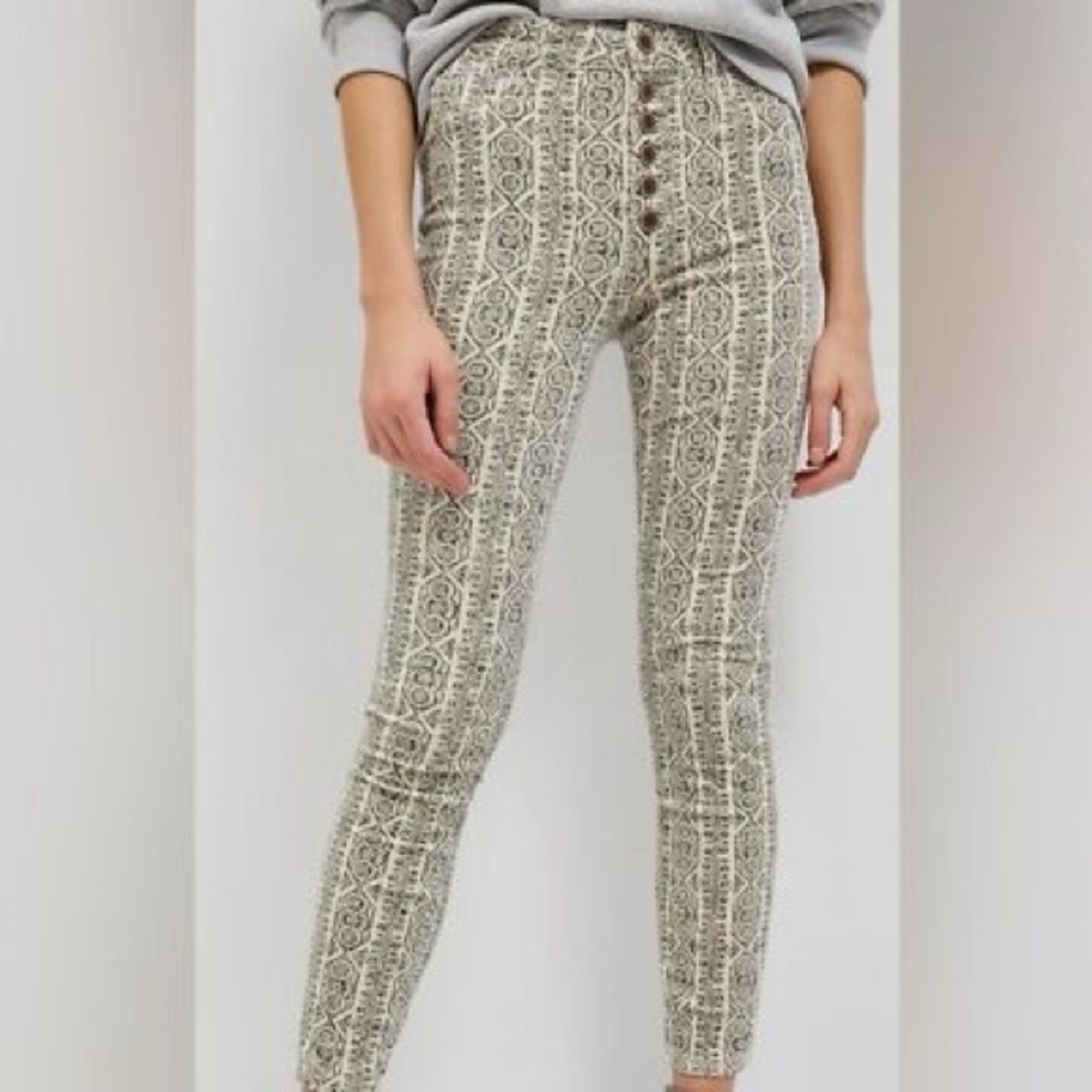 Anthropologie Pilcro High Rise Button Fly Skinny Corduroy Pants Size 27